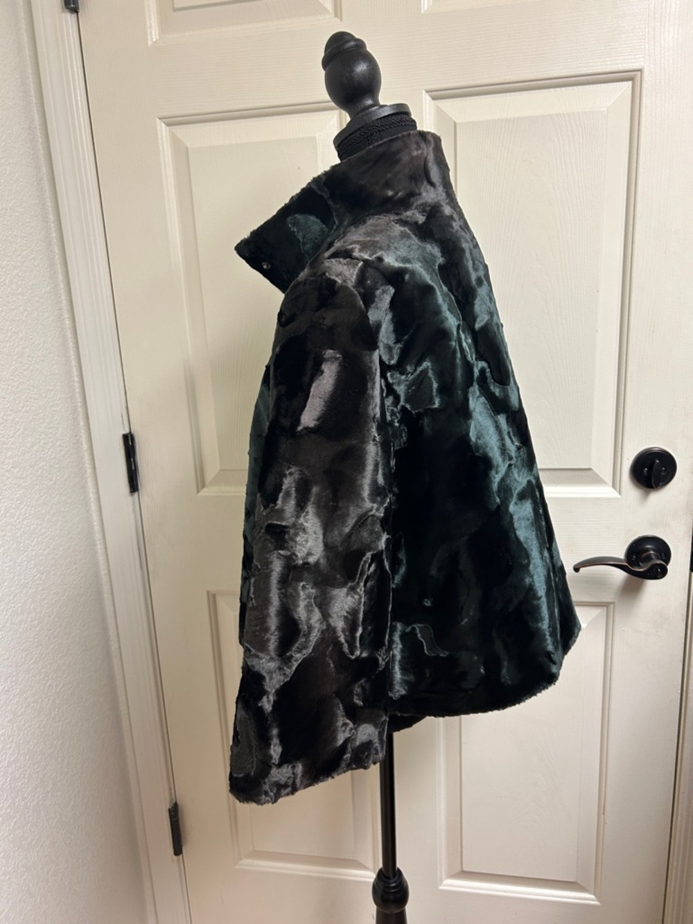 W By WORTH black and green Button snap Jacket, 3/4 Sleeves, Size 14 - Picture 7 of 9